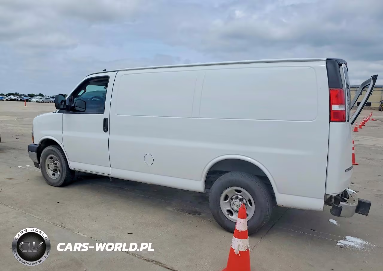 2020 Chevrolet Express G2500 VIN:1GCWGAFG7L1257607 - 2
