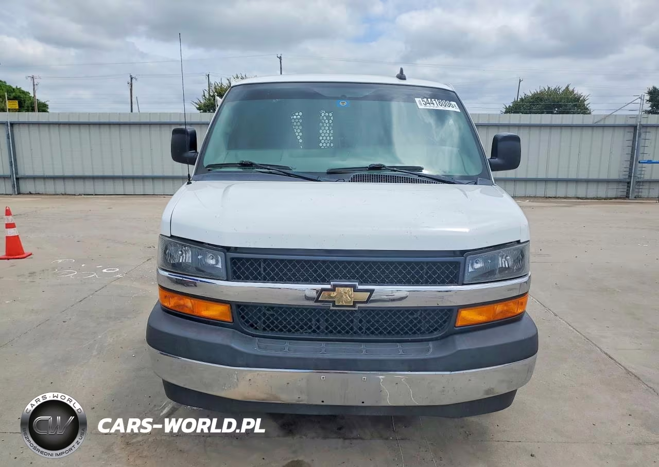 2020 Chevrolet Express G2500 VIN:1GCWGAFG7L1257607 - 5