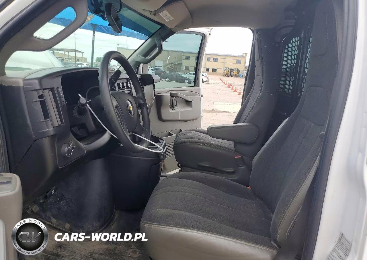 2020 Chevrolet Express G2500 VIN:1GCWGAFG7L1257607 - 7