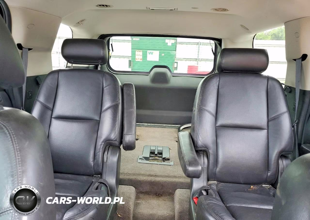 2010 Cadillac Escalade Premium VIN:1GYUCCEF1AR195413 - 10
