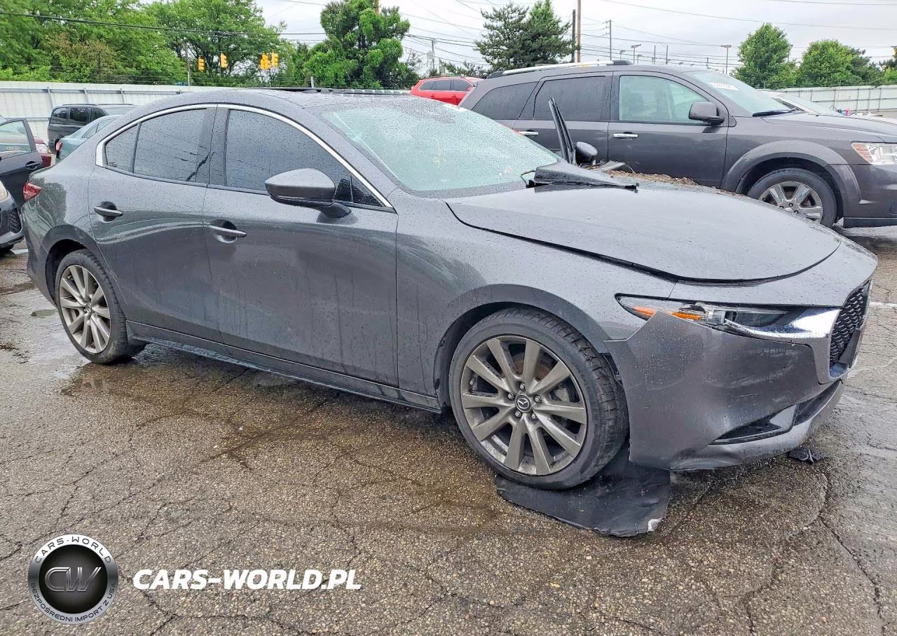 2020 Mazda 3 Premium VIN:JM1BPAEM1L1167732 - 4