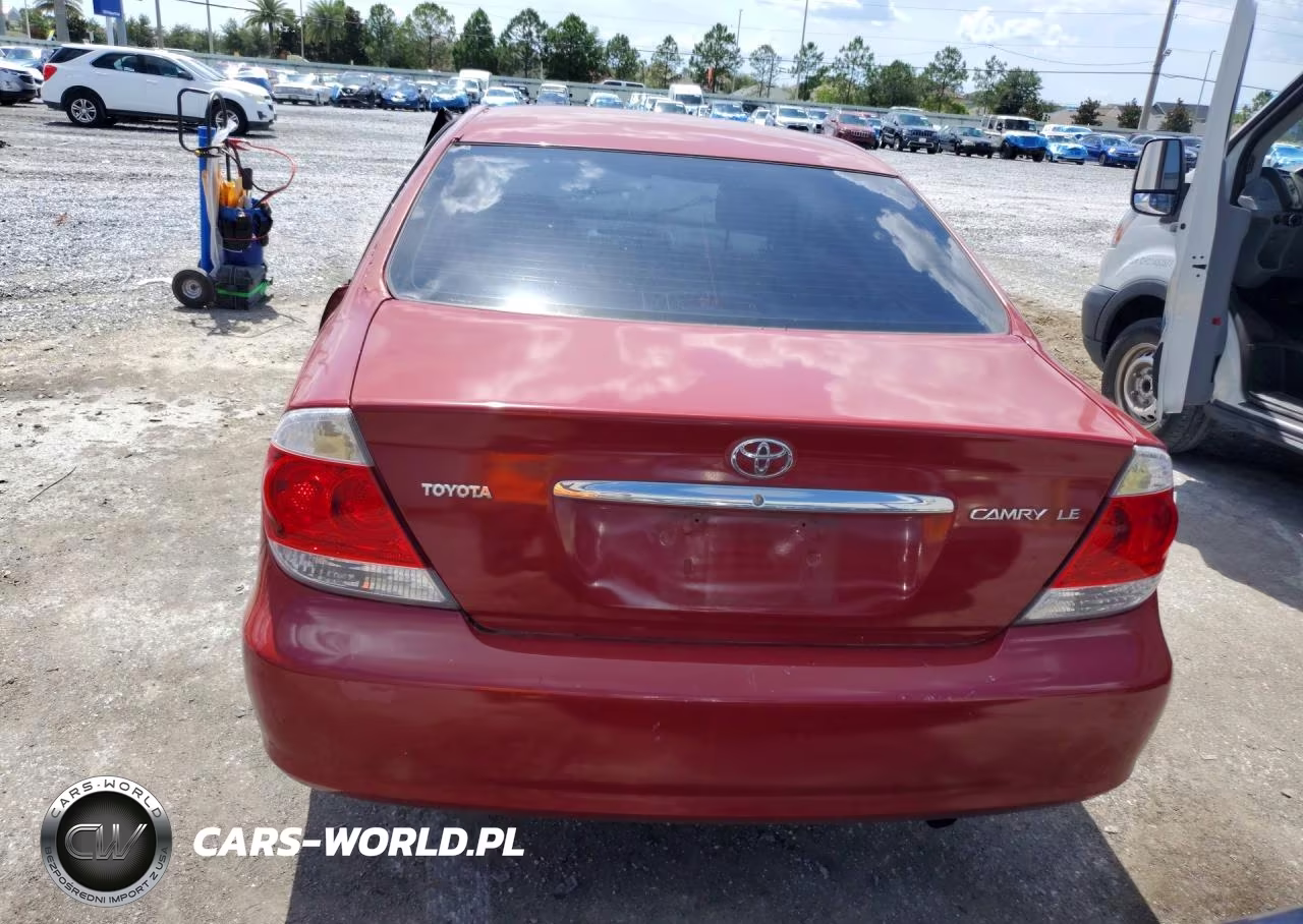 2005 Toyota Camry Le VIN:4T1BE32K95U061126 - 6