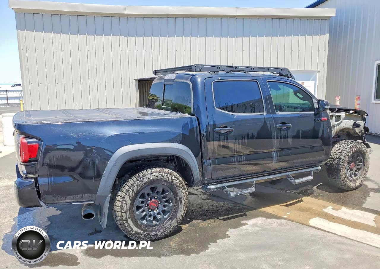 2019 Toyota Tacoma Trd Pro VIN:5TFCZ5AN0KX211154 - 3