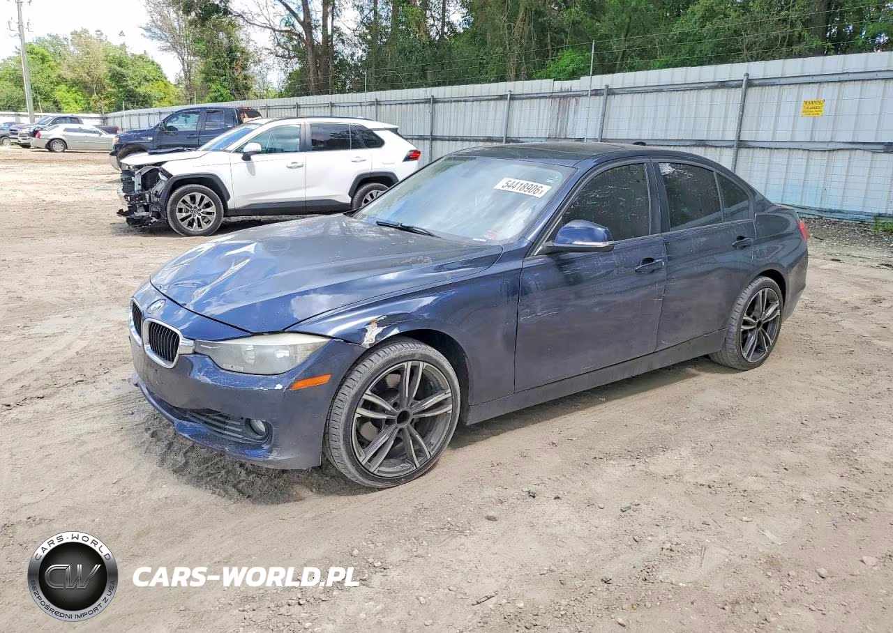 2013 BMW 328 I – zdjęcie 1 z 12