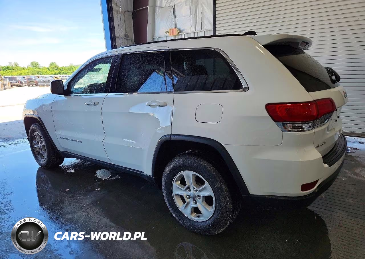 2016 Jeep Grand Cherokee Laredo VIN:1C4RJFAG5GC304498 - 2