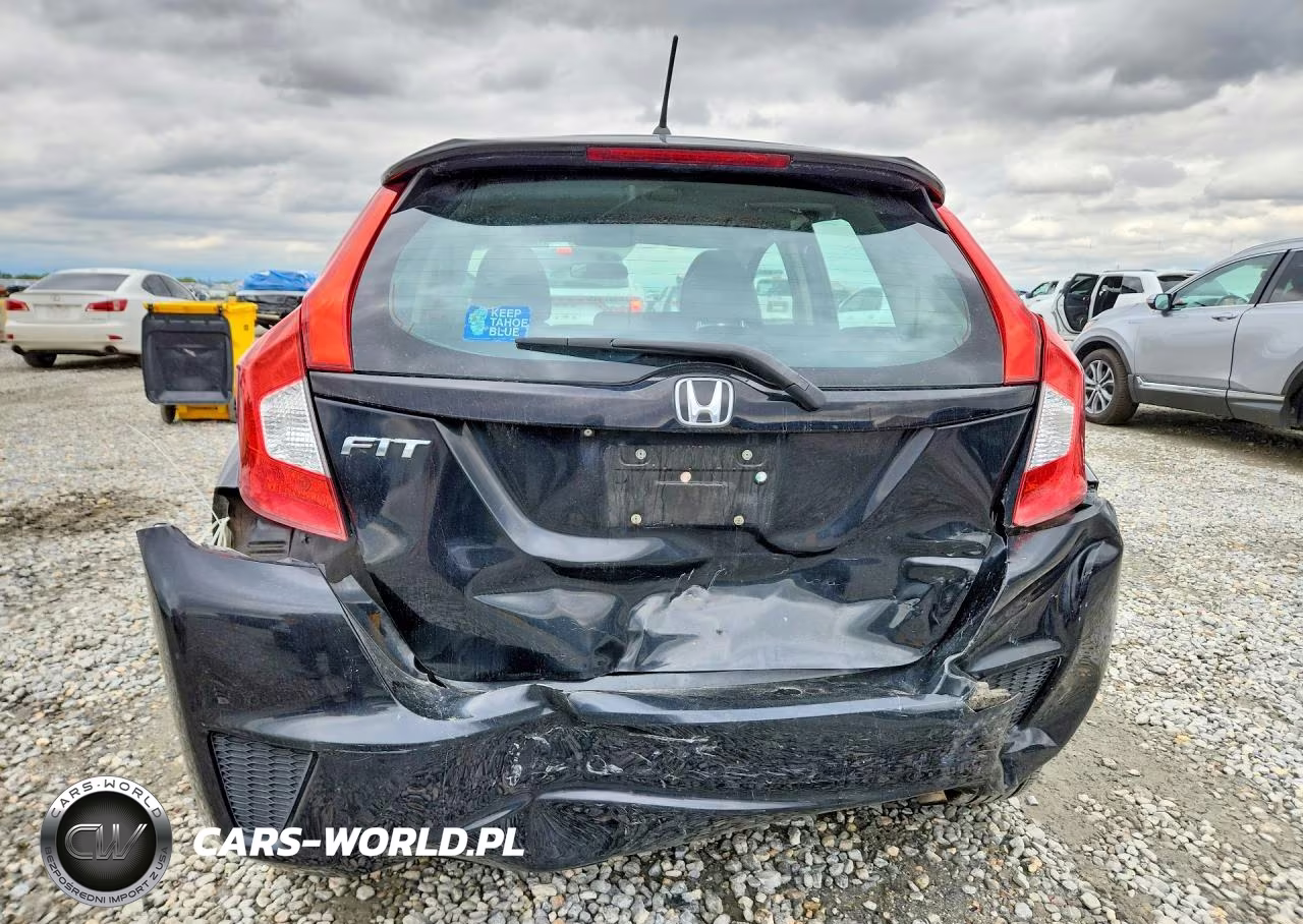2015 Honda Fit Lx VIN:3HGGK5H56FM758857 - 6