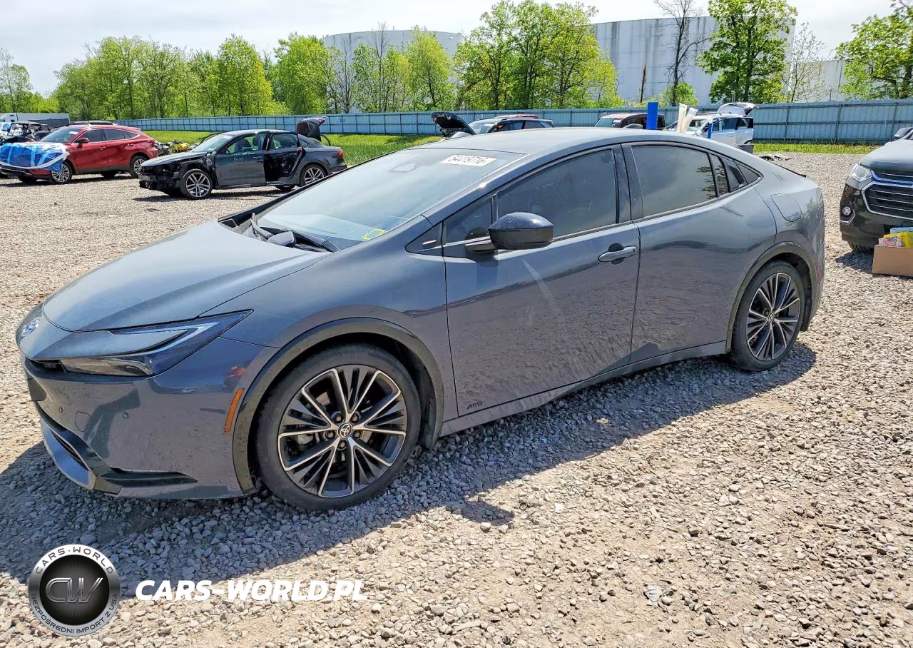 2024 Toyota Prius Xle – zdjęcie 1 z 12