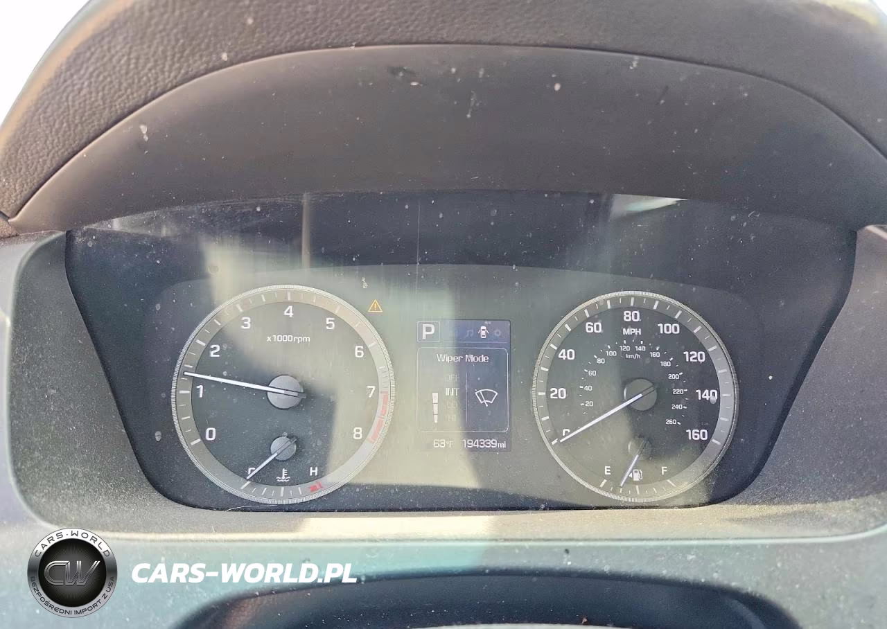 2015 Hyundai Sonata Sport VIN:5NPE34AF6FH128763 - 9