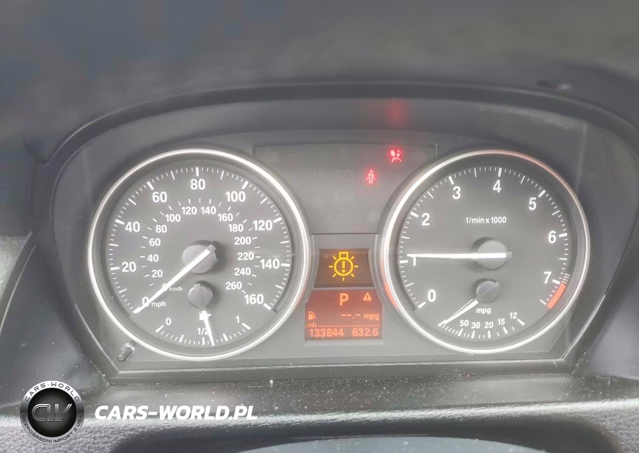2013 BMW X1 xDrive28I VIN:WBAVL1C58DVR88189 - 9
