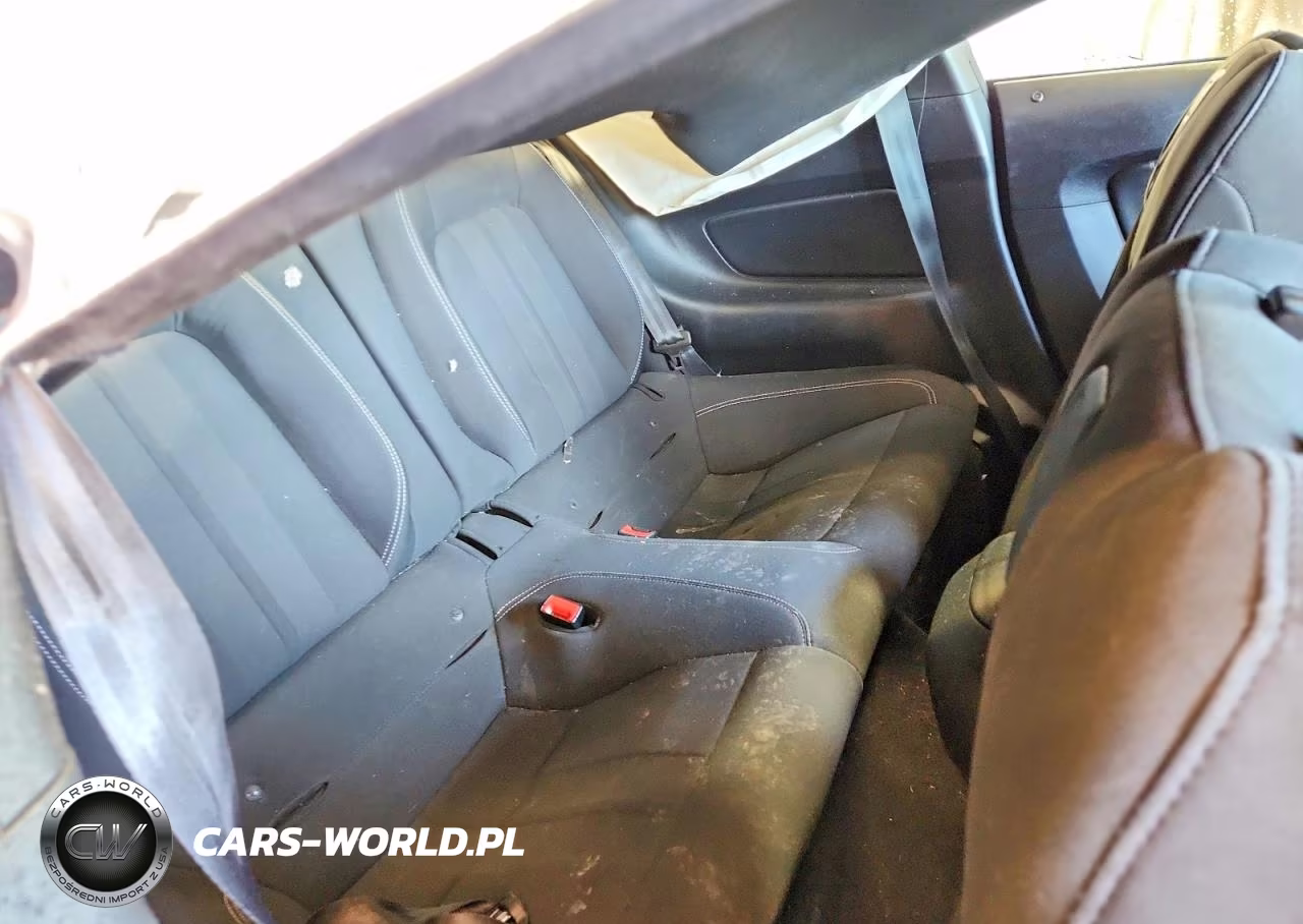 2019 Ford Mustang VIN:1FA6P8TH0K5103453 - 10