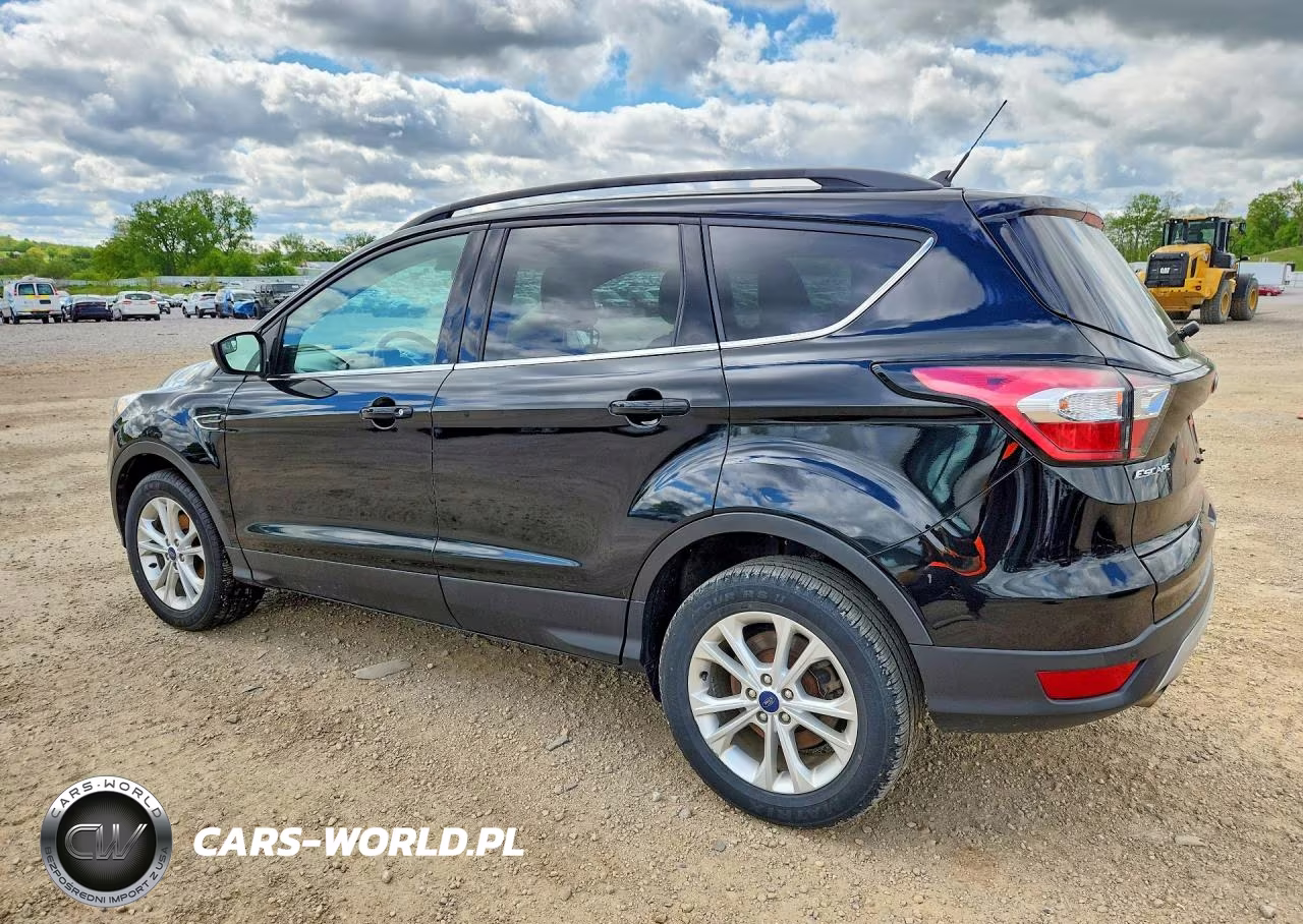2018 Ford Escape Sel VIN:1FMCU0HDXJUC68746 - 2