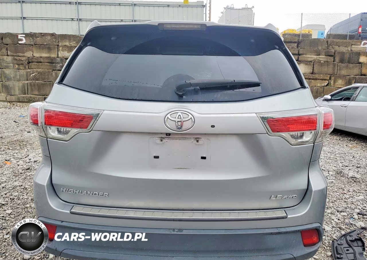 2015 Toyota Highlander Le Plus VIN:5TDBKRFH2FS087345 - 6