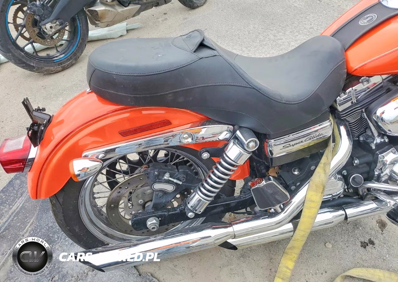 2012 Harley-Davidson Fxdc Dyna Super Glide VIN:1HD1GV418CC308728 - 10