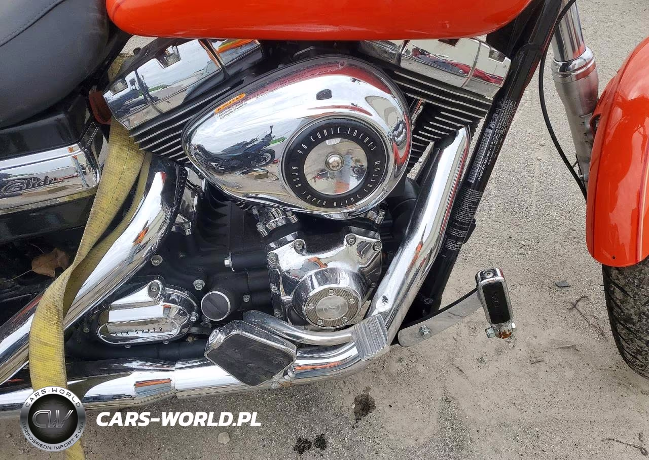 2012 Harley-Davidson Fxdc Dyna Super Glide VIN:1HD1GV418CC308728 - 11