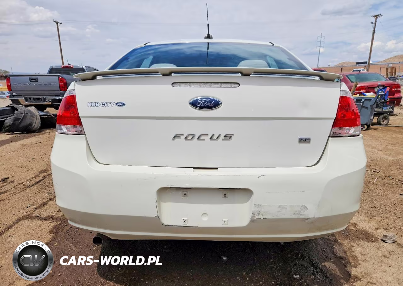 2010 Ford Focus Se VIN:1FAHP3FN3AW258780 - 6