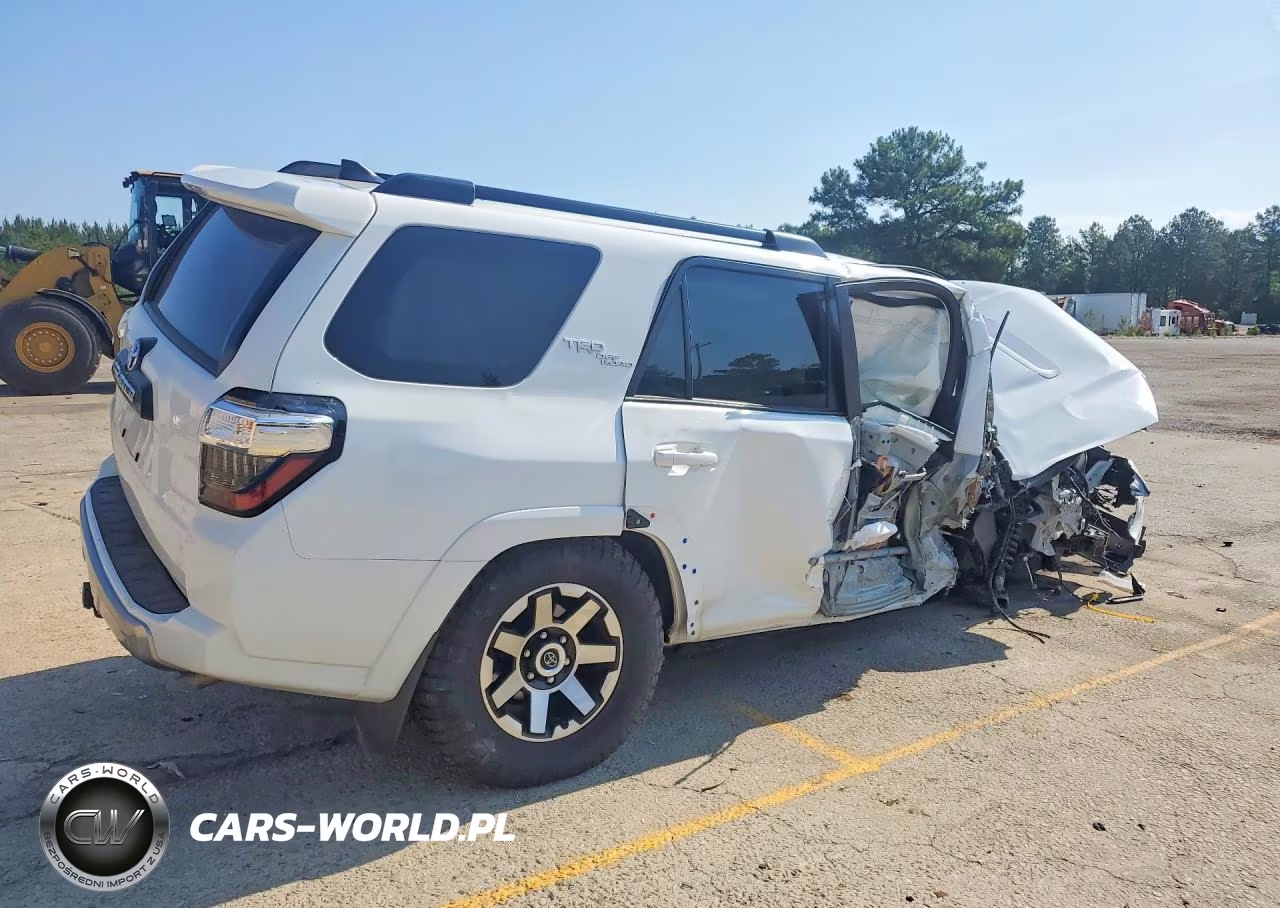 2024 Toyota 4Runner Trd Off-Road VIN:JTEPU5JR7R6272029 - 3