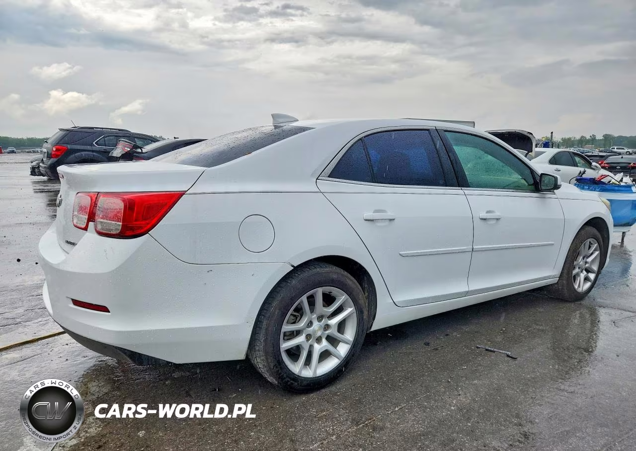 2015 Chevrolet Malibu 1Lt VIN:1G11C5SL2FF164865 - 3