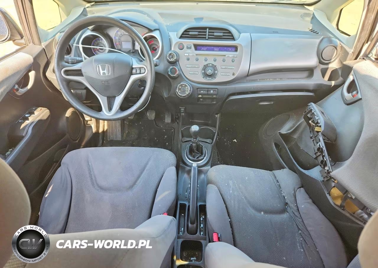 2012 Honda Fit VIN:JHMGE8G35CC035925 - 8