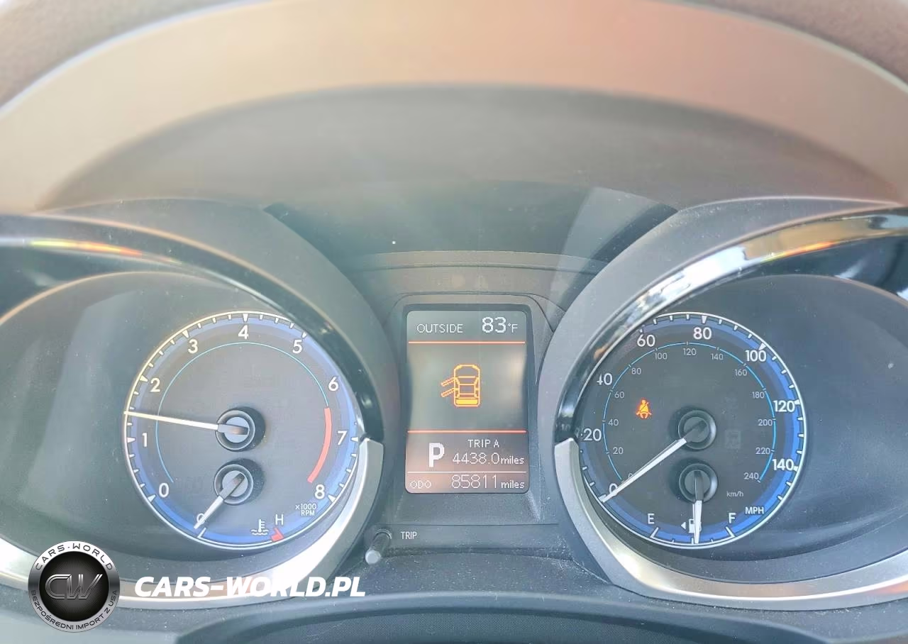 2014 Toyota Corolla S Plus VIN:5YFBURHE8EP085183 - 9