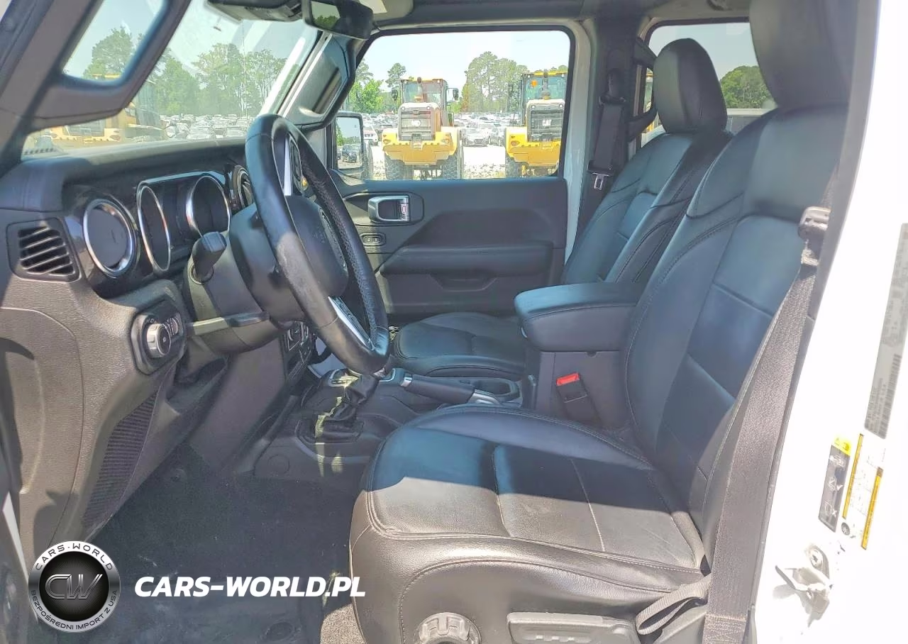 2021 Jeep Wrangler Unlimited Sahara VIN:1C4HJXEN9MW558400 - 7