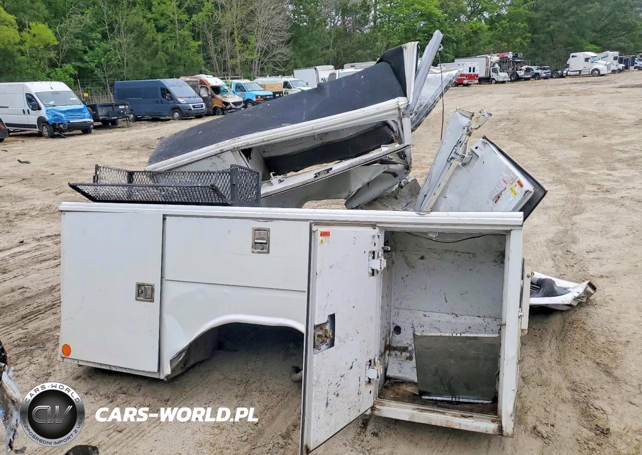 2000 Ford F450 Super Duty VIN:1FDXF46F1YED85787 - 12