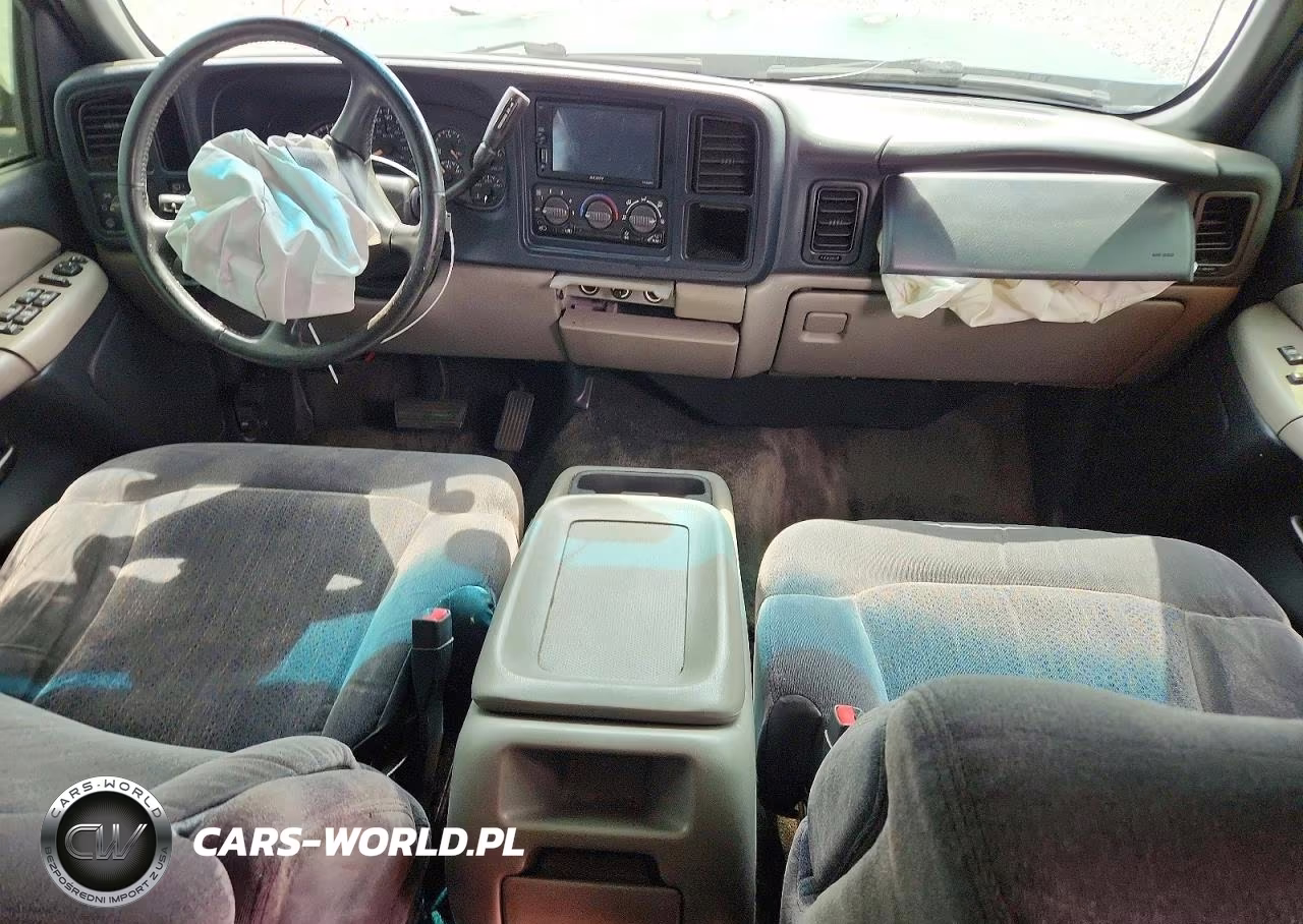 2002 Chevrolet Tahoe C1500 VIN:1GNEC13ZX2J322128 - 8