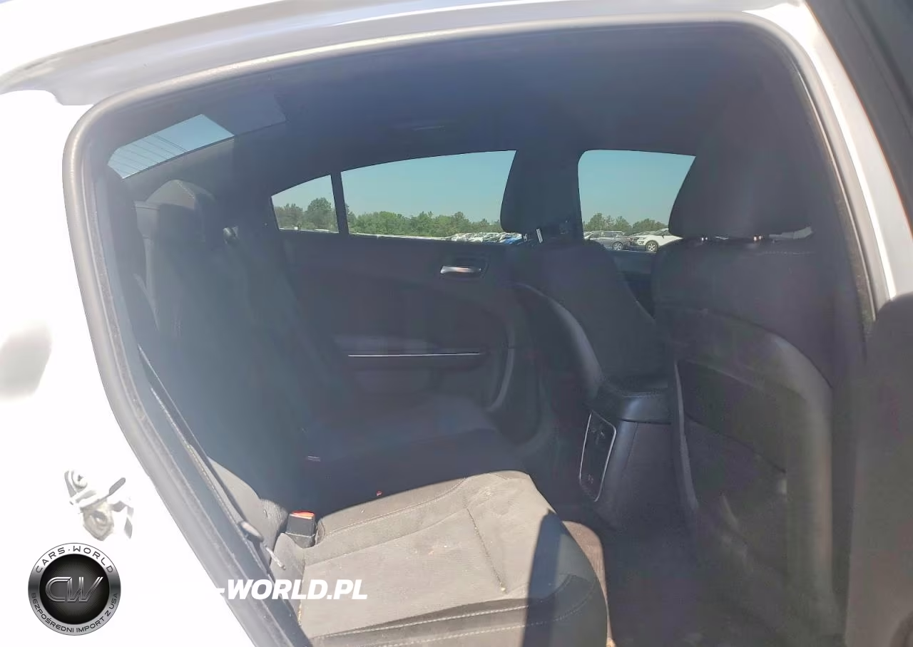 2018 Dodge Charger R VIN:2C3CDXCT1JH233595 - 10