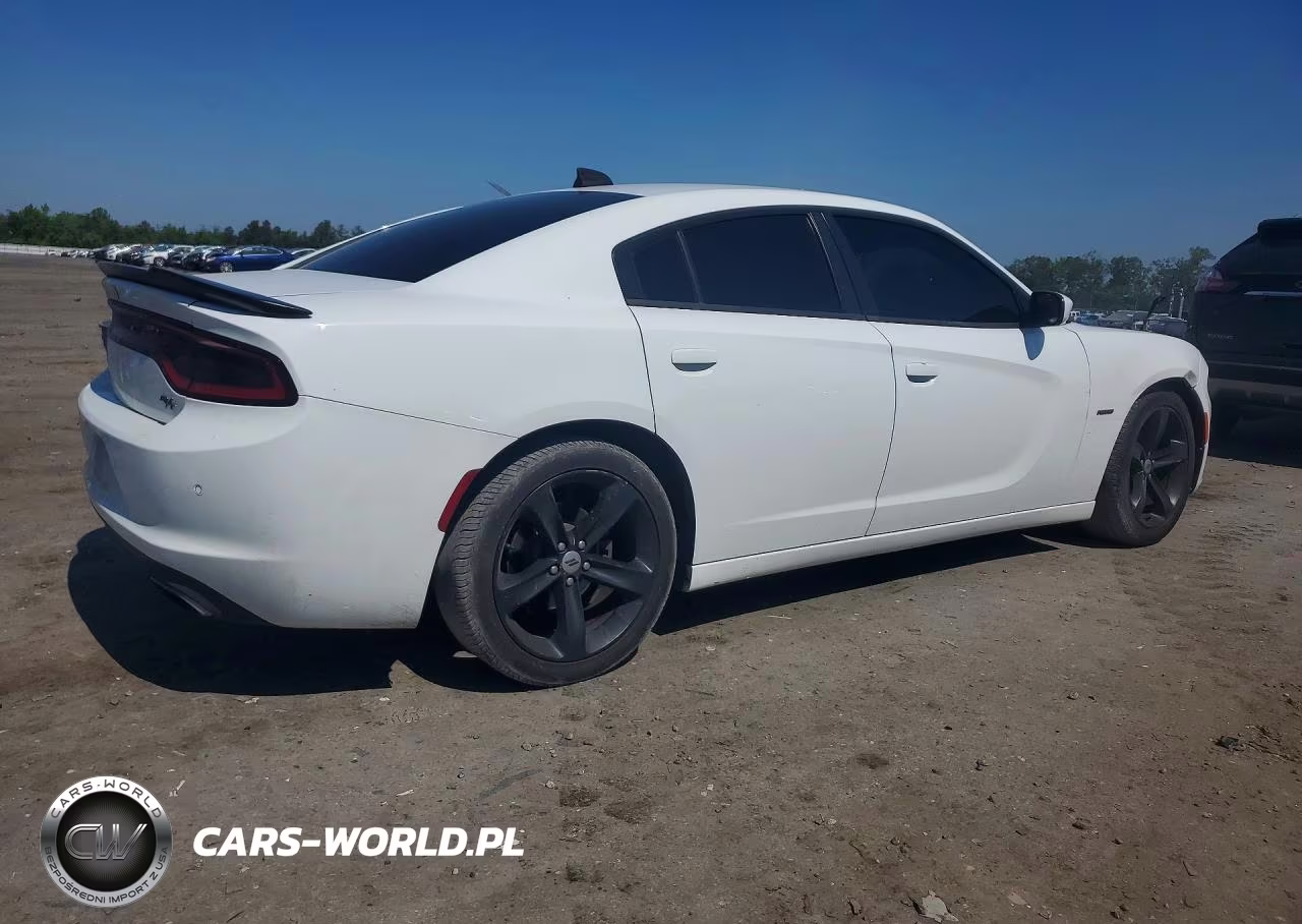 2018 Dodge Charger R VIN:2C3CDXCT1JH233595 - 3