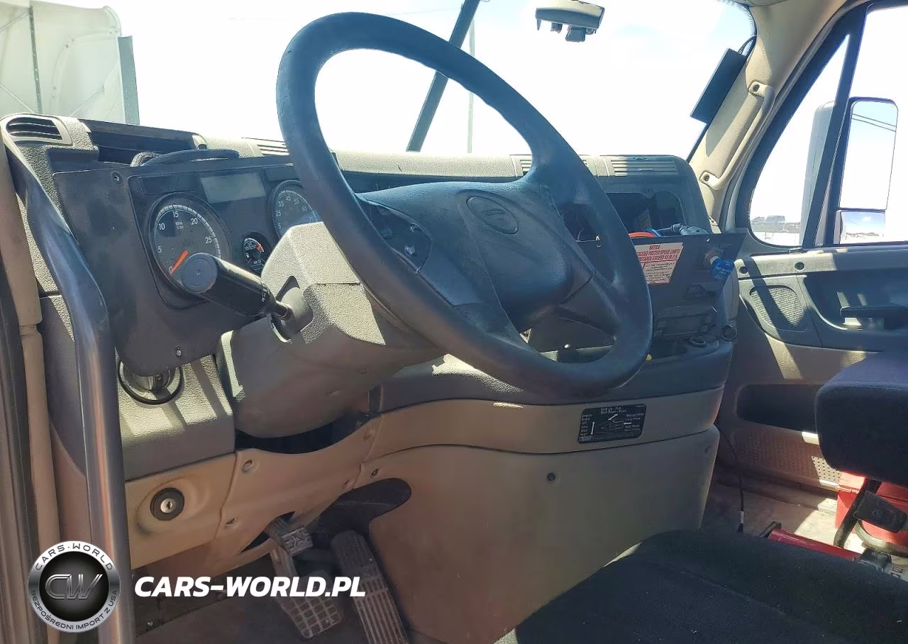2018 Freightliner Cascadia 113 Semi Truck VIN:3AKBGADV6JSJN3088 - 5