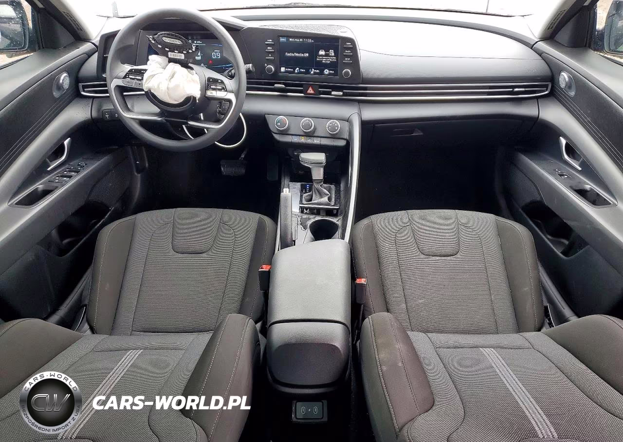 2026 Hyundai Elantra Se VIN:KMHLL4DG3TU141317 - 8
