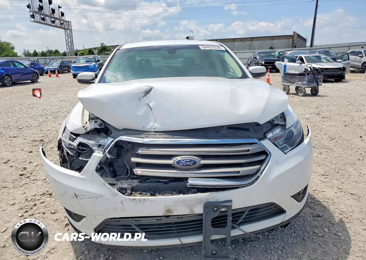 2017 Ford Taurus Sel VIN:1FAHP2E80HG114467 - 5