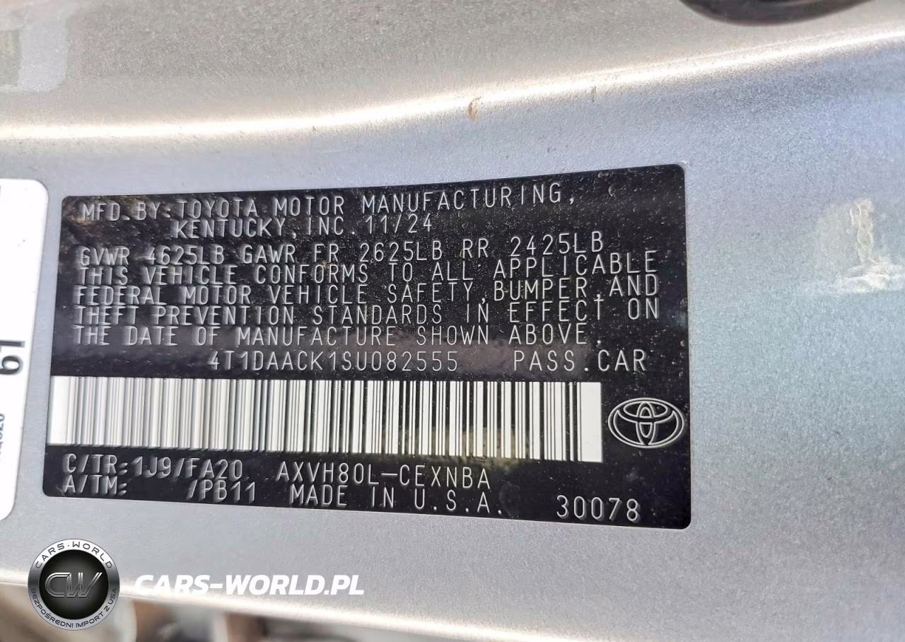 2025 Toyota Camry Le VIN:4T1DAACK1SU082555 - 12