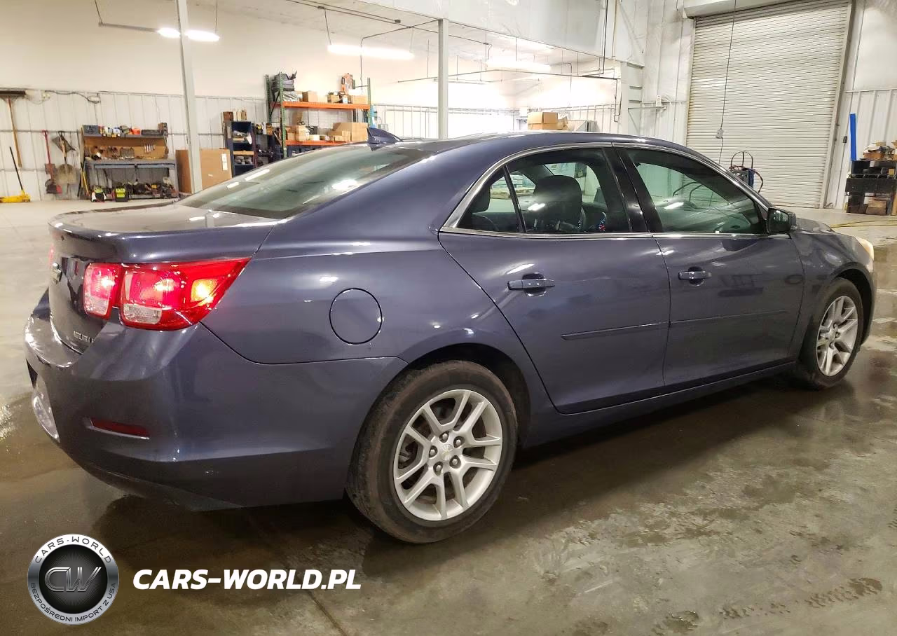 2015 Chevrolet Malibu 1Lt VIN:1G11C5SL6FF167736 - 3