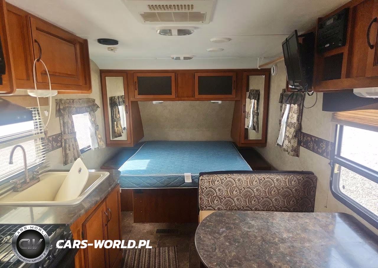 2013 Keystone Bullet Camper VIN:4YDT20425DD421565 - 5