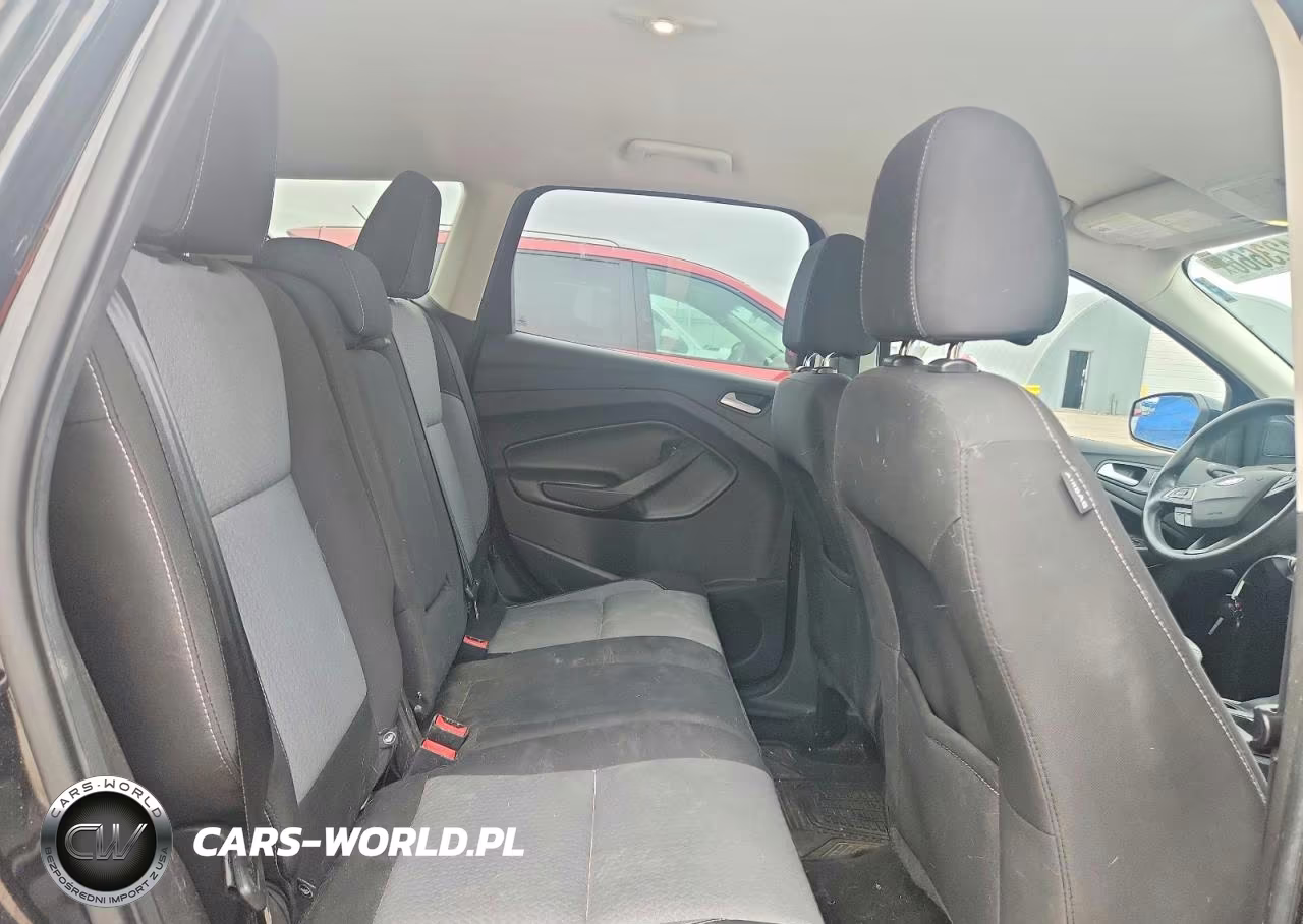 2017 Ford Escape Se VIN:1FMCU0GD3HUD83457 - 10