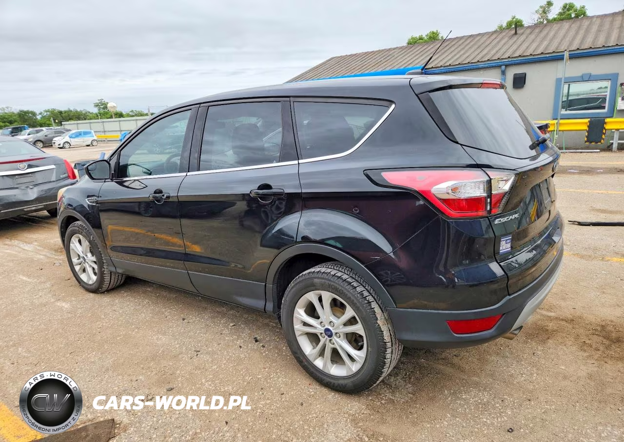 2017 Ford Escape Se VIN:1FMCU0GD3HUD83457 - 2