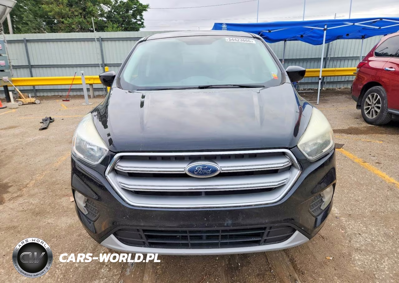 2017 Ford Escape Se VIN:1FMCU0GD3HUD83457 - 5
