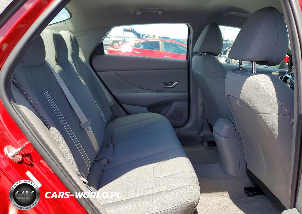 2023 Hyundai Elantra Sel VIN:KMHLS4AG6PU418717 - 10