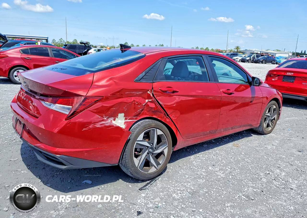 2023 Hyundai Elantra Sel VIN:KMHLS4AG6PU418717 - 3