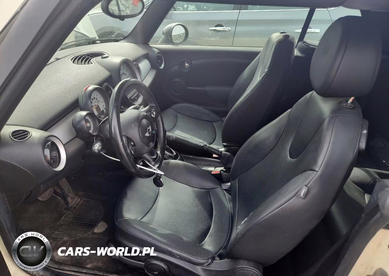 2013 Mini Cooper VIN:WMWZN3C50DT568381 - 7