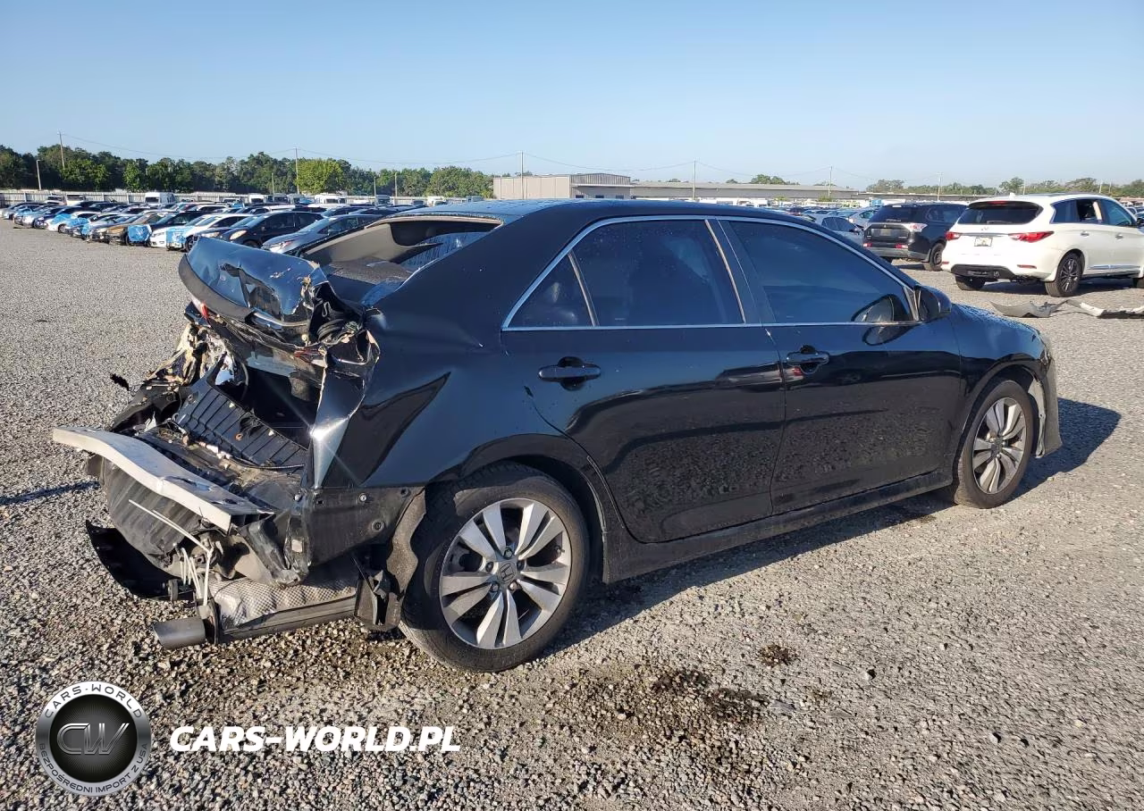 2014 Toyota Camry Se VIN:4T1BF1FK0EU379292 - 3
