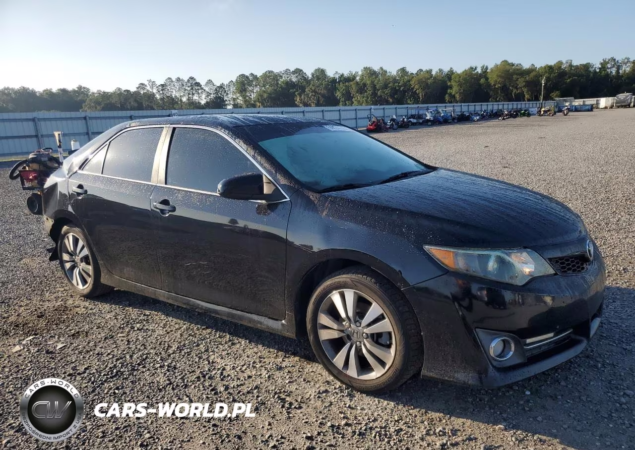 2014 Toyota Camry Se VIN:4T1BF1FK0EU379292 - 4