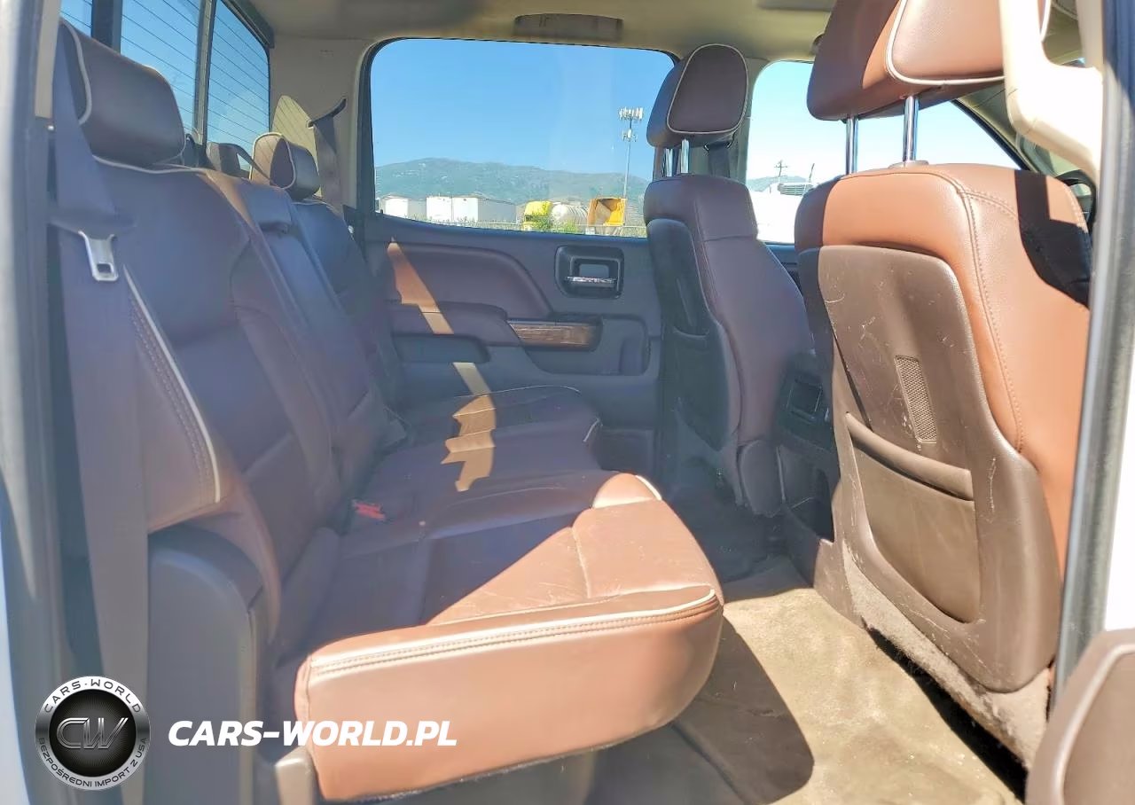 2015 Chevrolet Silverado K3500 High Country VIN:1GC4K1E89FF674105 - 11