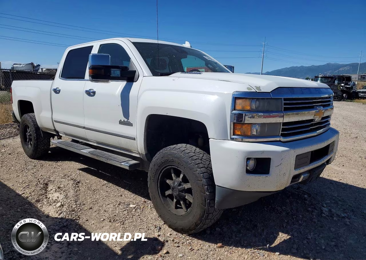 2015 Chevrolet Silverado K3500 High Country VIN:1GC4K1E89FF674105 - 4