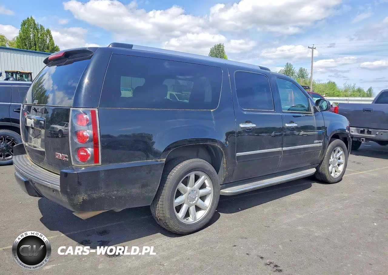 2011 GMC Yukon Xl Denali VIN:1GKS2MEF9BR188415 - 3