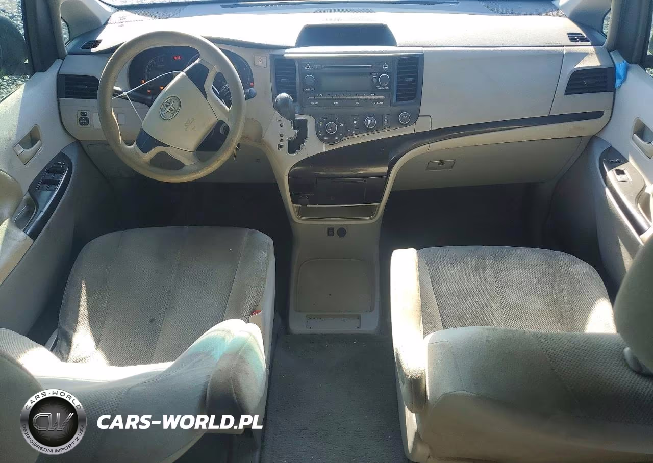 2012 Toyota Sienna Base 7-Passenger VIN:5TDKA3DC8CS012667 - 8