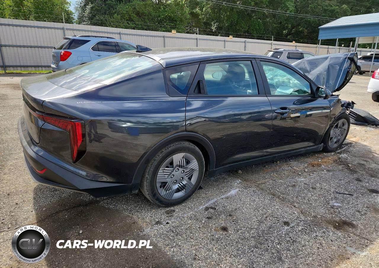 2025 Kia K4 Lx VIN:3KPFT4DE5SE021533 - 3
