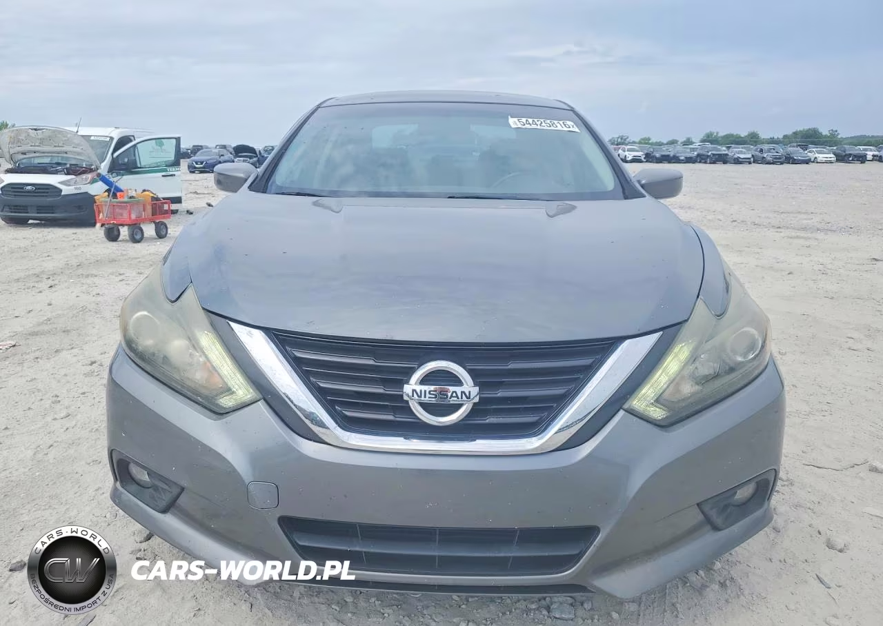 2017 Nissan Altima 2.5 Sr VIN:1N4AL3AP5HN325885 - 5