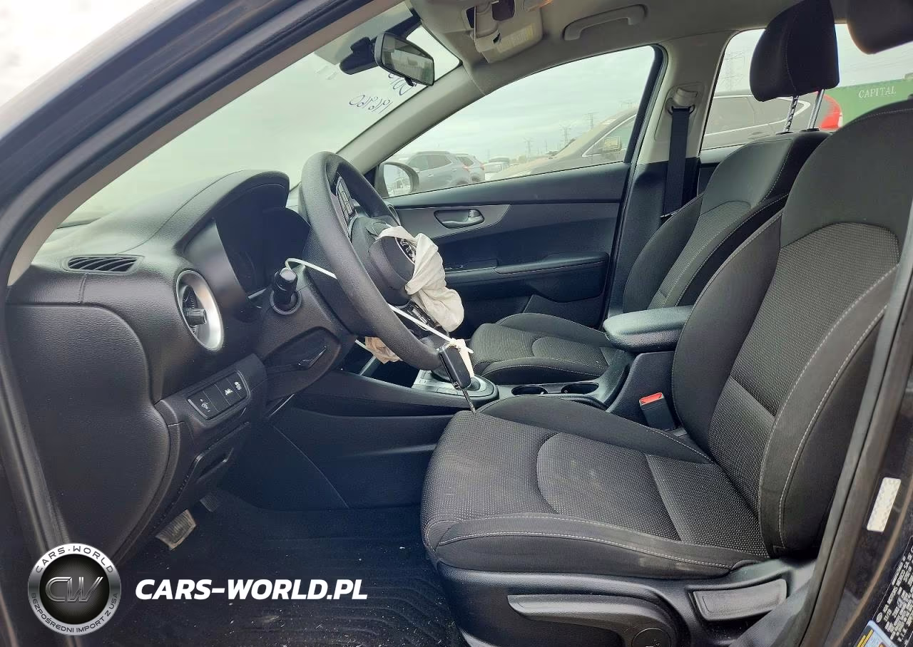 2020 Kia Forte Lxs VIN:3KPF24ADXLE196960 - 7