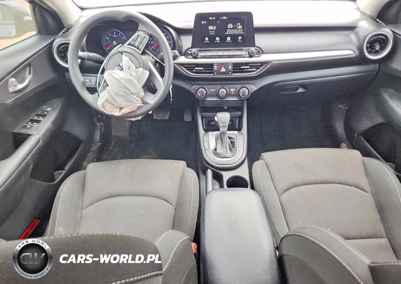 2020 Kia Forte Lxs VIN:3KPF24ADXLE196960 - 8